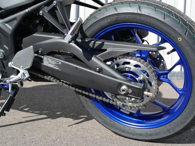 2026 Yamaha YZF-R3 - Photo 14