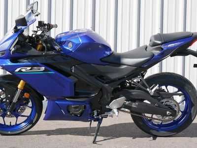 2026 Yamaha YZF-R3 - Photo 2