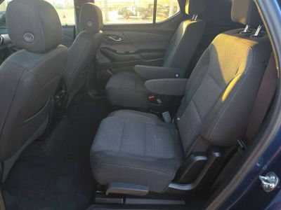 2023 Chevrolet Traverse - Photo 6