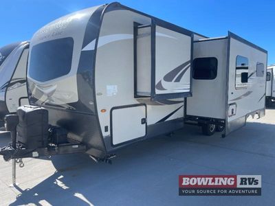 2019 Flagstaff Super Lite 26RBWS — front three-quarter view