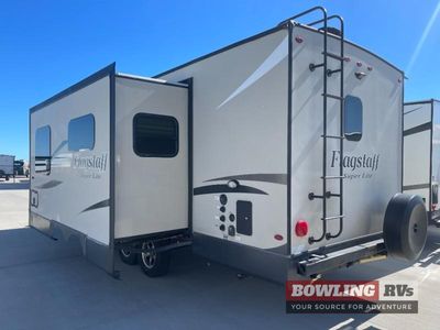 2019 Flagstaff Super Lite 26RBWS — interior view
