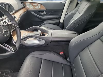 2025 Mercedes-Benz GLE - Photo 11