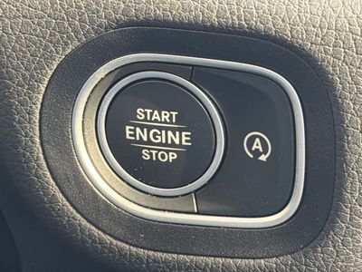 2025 Mercedes-Benz GLE - Photo 36