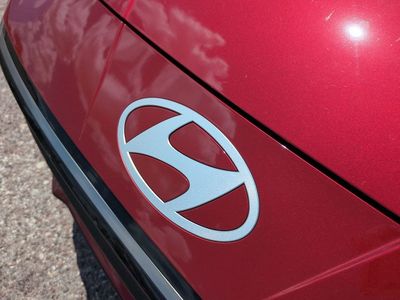 2025 Hyundai Elantra - Photo 13