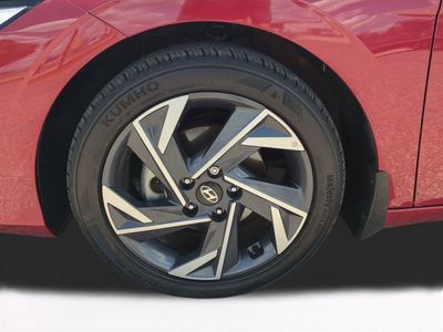 2025 Hyundai Elantra - Photo 11