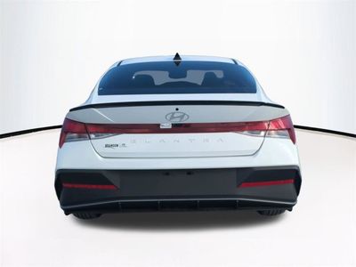 2026 Hyundai ELANTRA - Photo 6