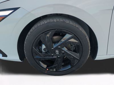 2026 Hyundai ELANTRA - Photo 11