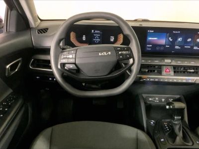 2025 Kia K4 — detail view