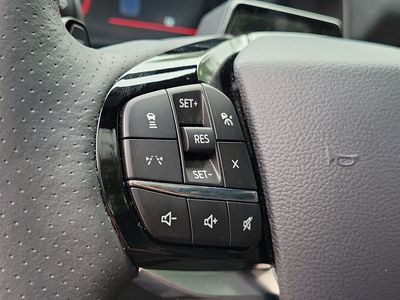 2026 Ford Explorer — photo 27 view