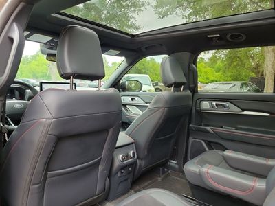 2026 Ford Explorer — photo 14 view