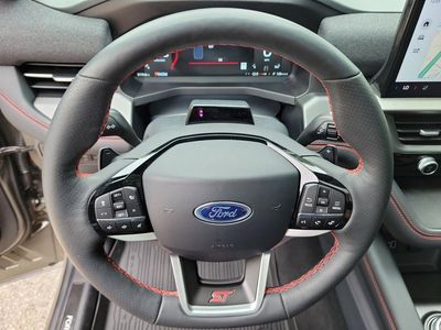 2026 Ford Explorer — photo 26 view