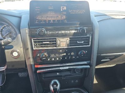 2024 INFINITI QX80 - Photo 3