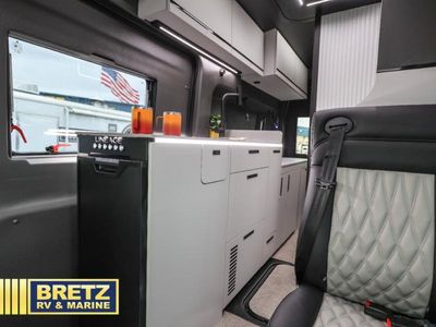 2026 Grand Design Lineage Series VT - Photo 13