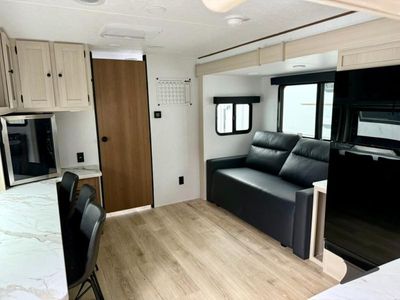 2026 Coachmen RV Apex Ultra-Lite - Photo 14