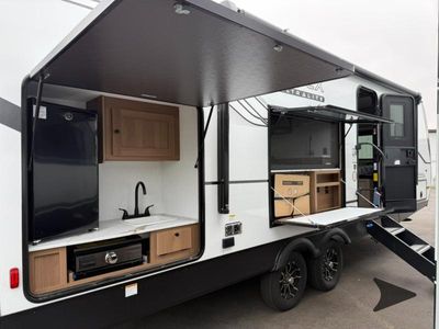 2026 Coachmen RV Apex Ultra-Lite - Photo 7