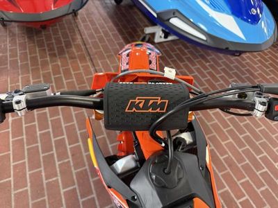 2026 KTM 250 SX-F Factory Edition - Photo 9
