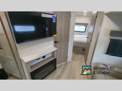 2026 Forest River RV Rockwood Ultra Lite - Photo 10