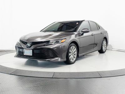 2018 Toyota Camry - Photo 3