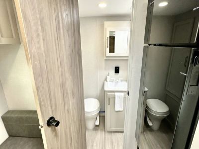 2027 Kz Rv Sportsmen 170MB — photo 15 view