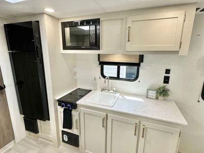 2027 Kz Rv Sportsmen 170MB — photo 14 view