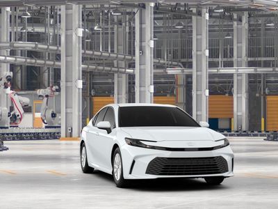 2026 Toyota Camry — photo 16 view