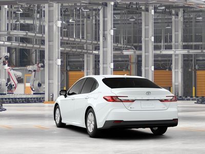 2026 Toyota Camry — photo 7 view