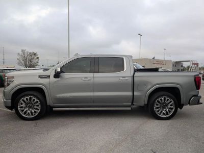 2024 GMC Sierra 1500 - Photo 2