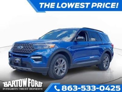 2023 Ford Explorer XLT SPORT APPEARANCE in Blue Metallic — front three-quarter view