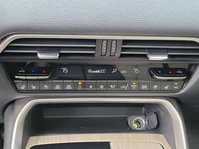 2026 Mazda CX-90 - Photo 31