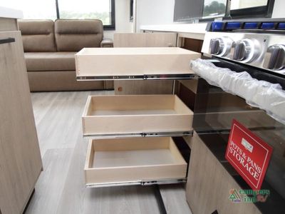 2026 Grand Design Imagine — photo 15 view