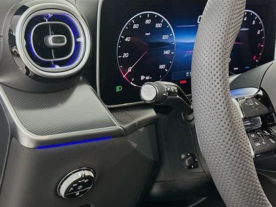 2026 Mercedes-Benz GLC - Photo 8