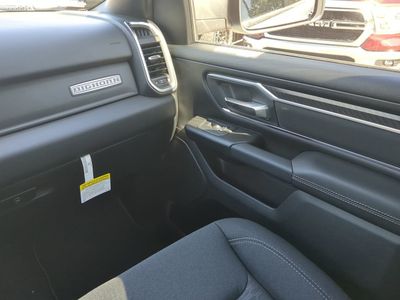 2026 Ram 1500 — photo 19 view