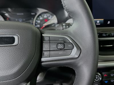 2025 Jeep Compass - Photo 17
