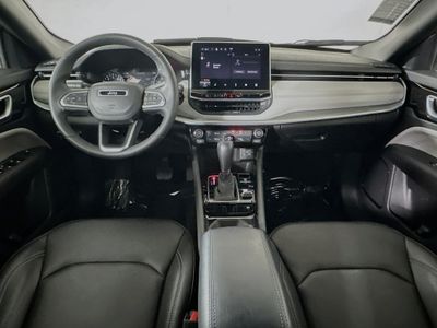 2025 Jeep Compass - Photo 27