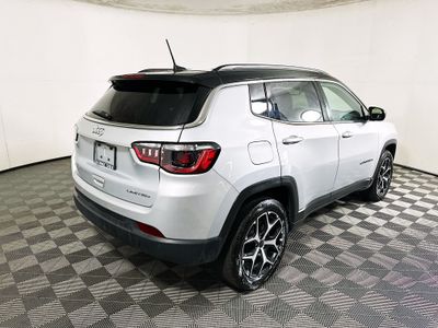 2025 Jeep Compass - Photo 3