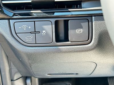2026 Kia Sportage — photo 10 view