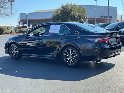 2024 Toyota Camry SE - Photo 10