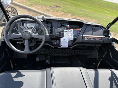 2025 Honda Pioneer 1000-6 Deluxe Crew - Photo 9