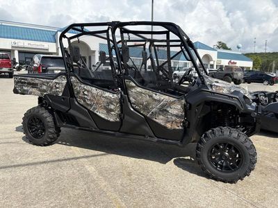 2025 Honda Pioneer 1000-6 Deluxe Crew - Photo 3