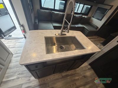 2022 Highland Ridge RV Open Range — photo 8 view