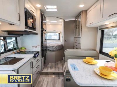 2026 Thor Motor Coach Four Winds - Photo 18