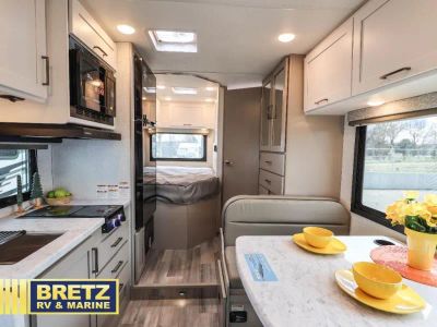 2026 Thor Motor Coach Four Winds - Photo 21