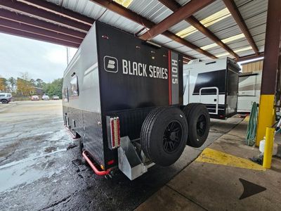 2022 Black Series Camper Black Series Camper - Photo 5