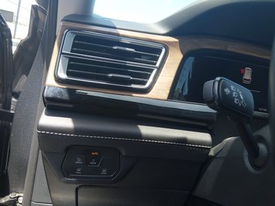2025 Volkswagen Atlas - Photo 13