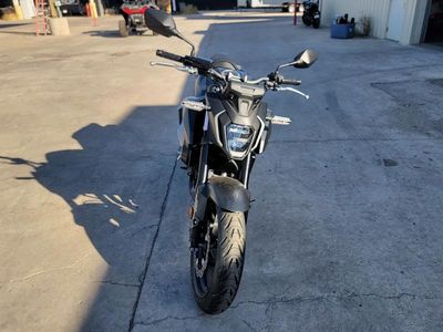 2025 Honda CB500F - Photo 3