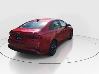 2024 Kia Forte - Photo 7
