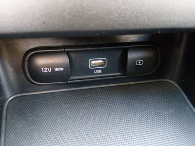 2024 Kia Forte - Photo 17