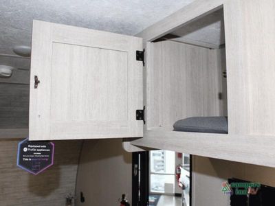 2025 Coachmen RV Catalina Summit Series 7 — photo 21 view