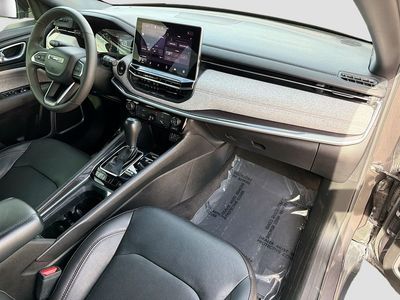 2023 Jeep Compass - Photo 12