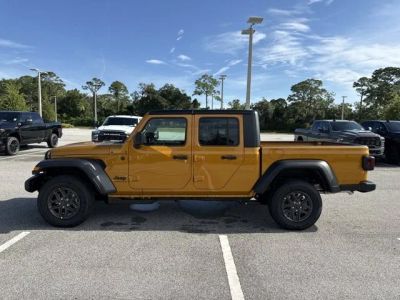 2026 Jeep Gladiator — detail view